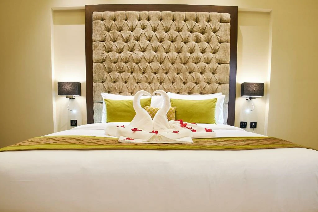 هتل کارلتون کریک دبی